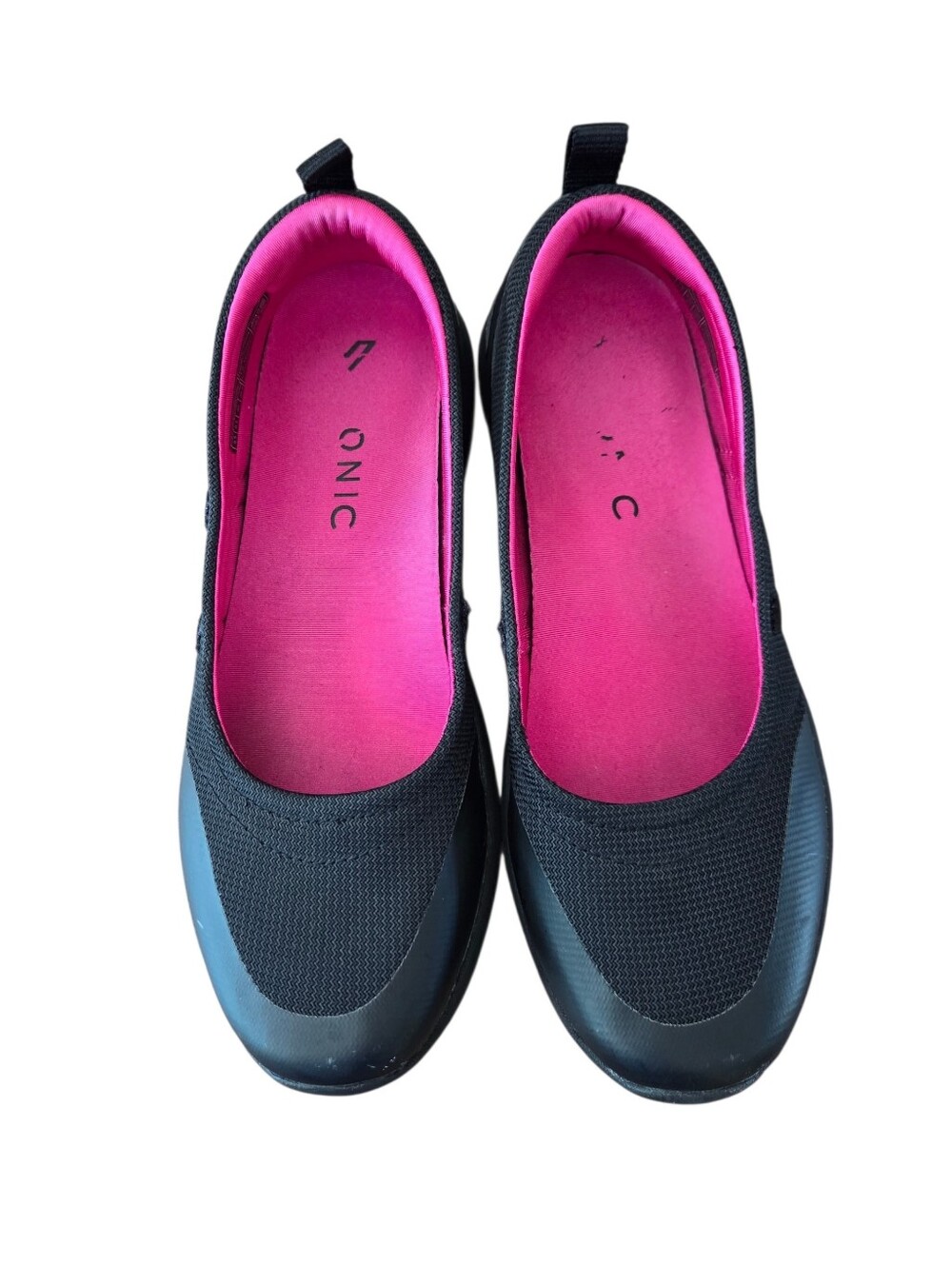 Vionic Black Slip On Style Sneaker   Rubber Bottom Comfort Size 8 1/2